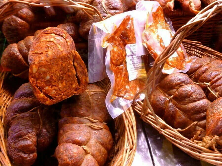 Croatia Food Guide: 6 Must Try Traditional Croatian Dishes!