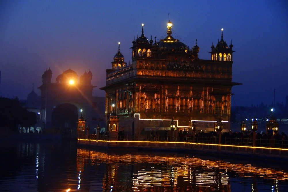Visiting The Golden Temple: Harmandir Sahib in Amritsar, India