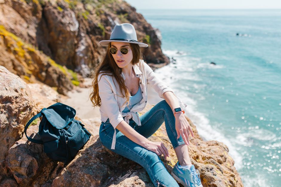 Travel Accessories on Sale: Where to Find Real Deals Right Now
